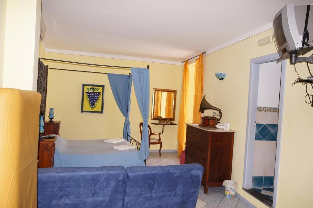 Hotel Casa Matarazzo Lipari  Zimmer foto